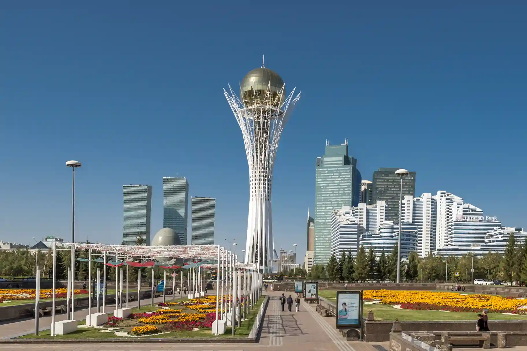 Kota Modern di Kazakhstan: Astana dan Almaty dari Sisi Urban dan Alam